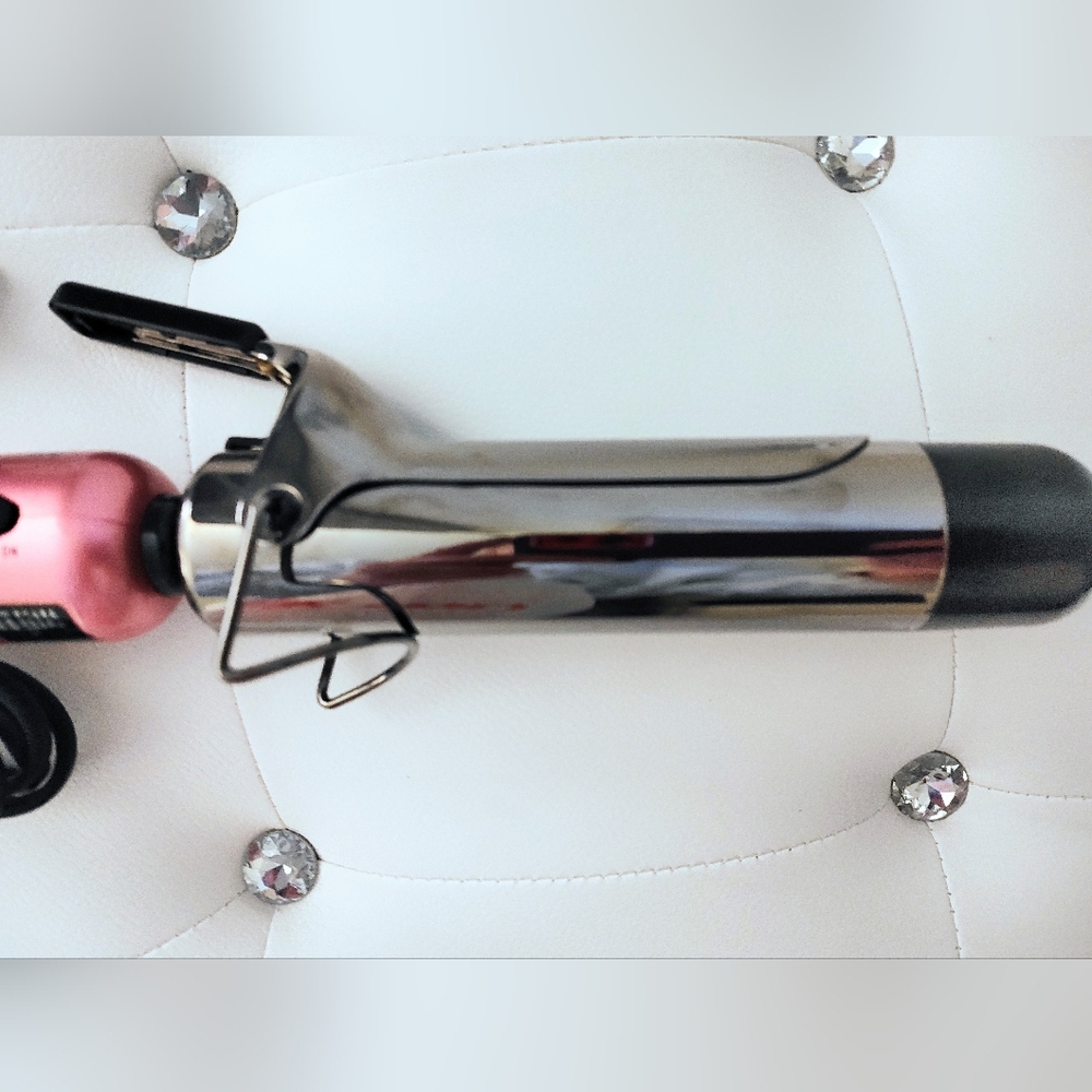 ~~HotTools🩷 Curling Iron~~ - Picture 3 of 6